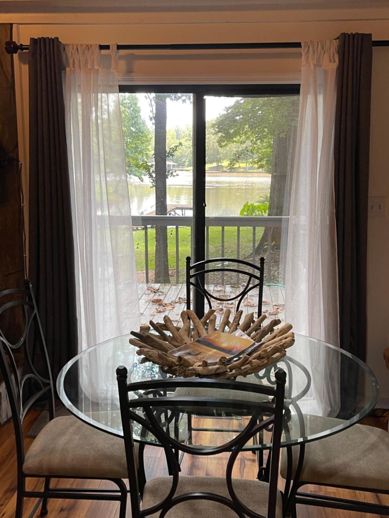 Waterfront Luxury On Sinclair With Wraparound Deck,and Fireplace * Eatonton